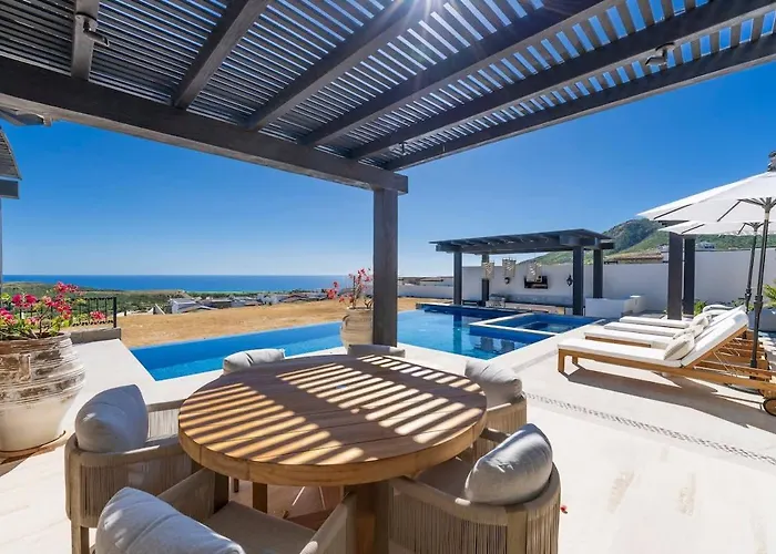 Luxury With Infinity Pool And Ocean View Сasa de vacaciones *